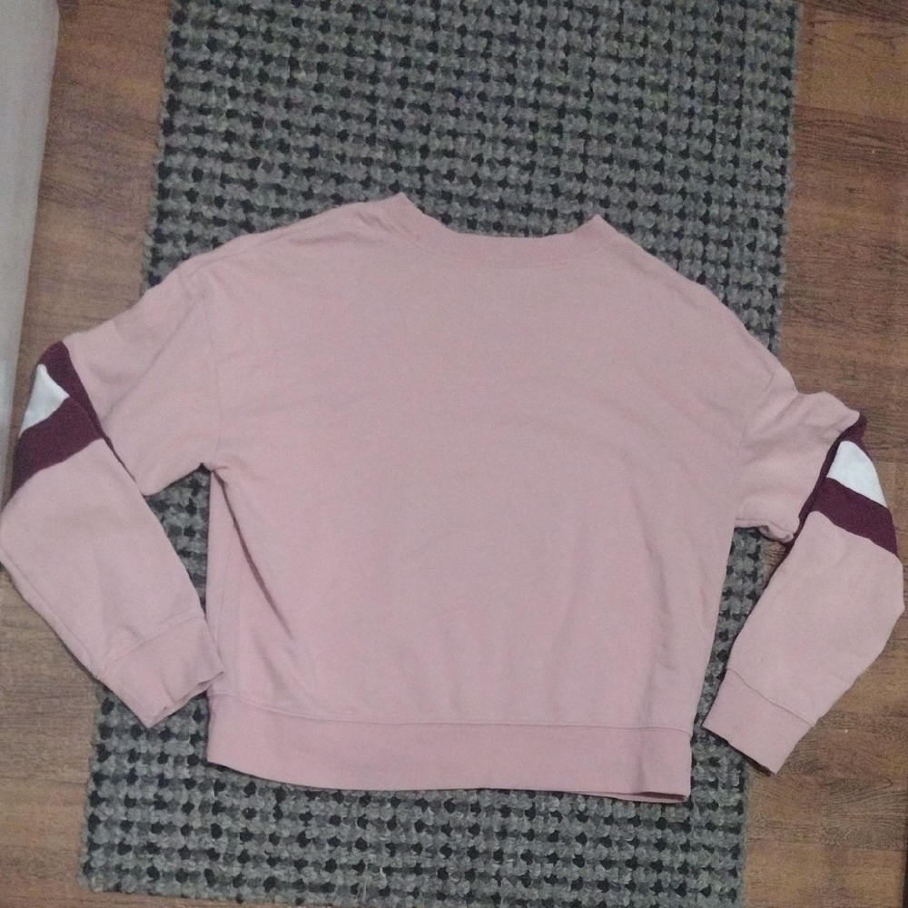 Arizona Jean Company Vintage Pink and Maroon Crew Neck Sweater - Picture 9 of 9